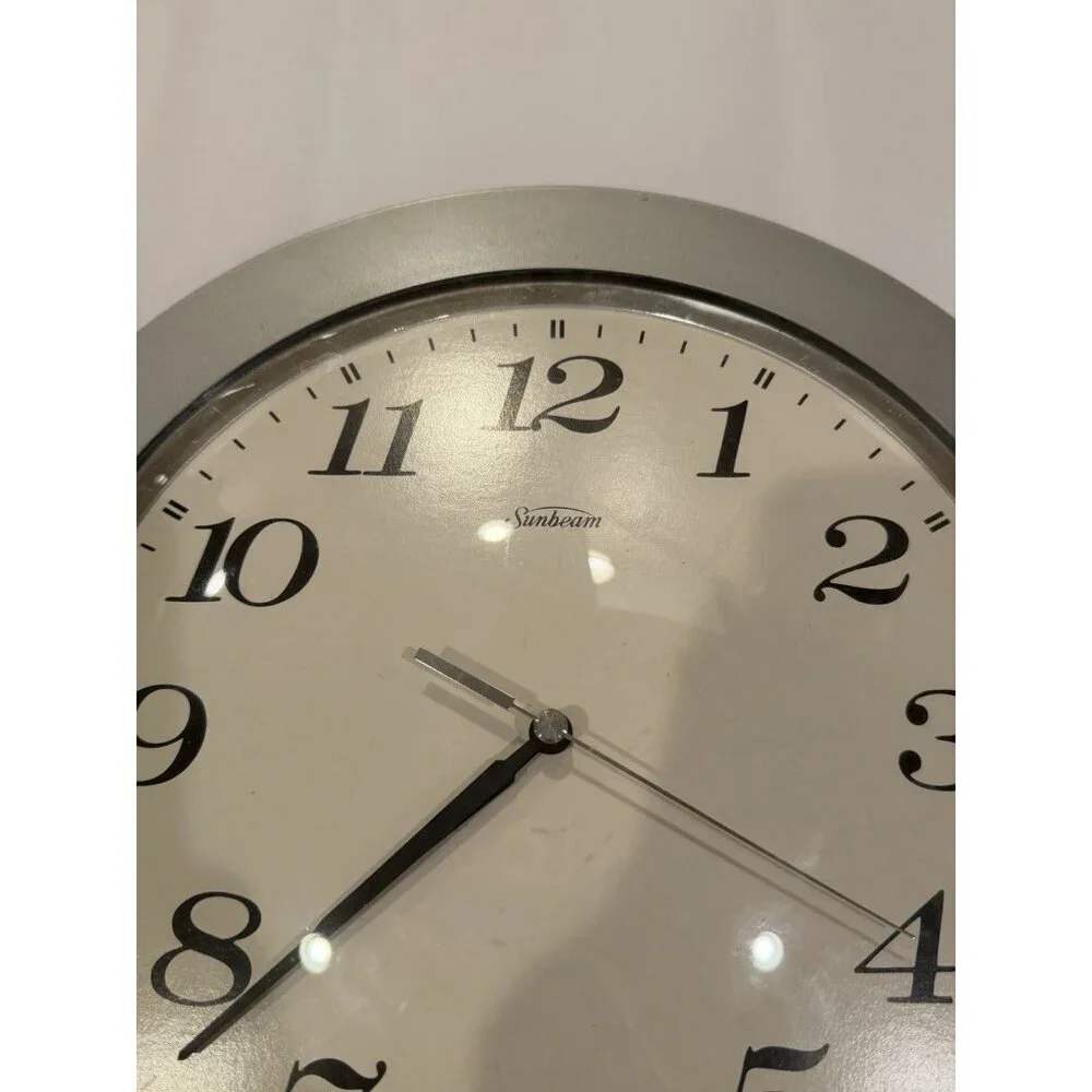 Sunbeam Silver Quartz Wall Clock 12 Inch Round